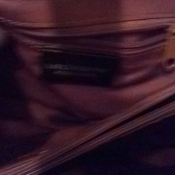 Purse - Picture 3 of 4